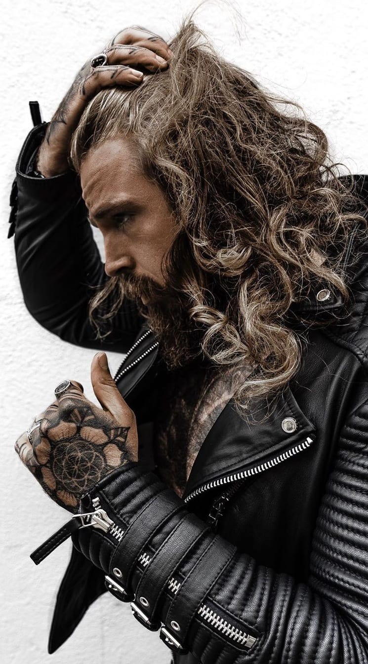 27 Best Long Hairstyles For Men - It gives men a rugged ... (745 x 1345 Pixel)